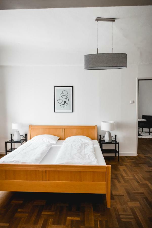 Das Gaestehaus Guest house *